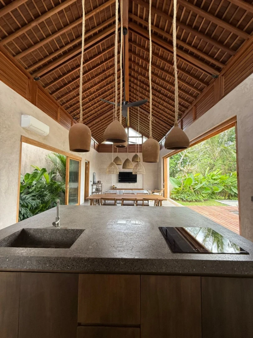 Villa image 2