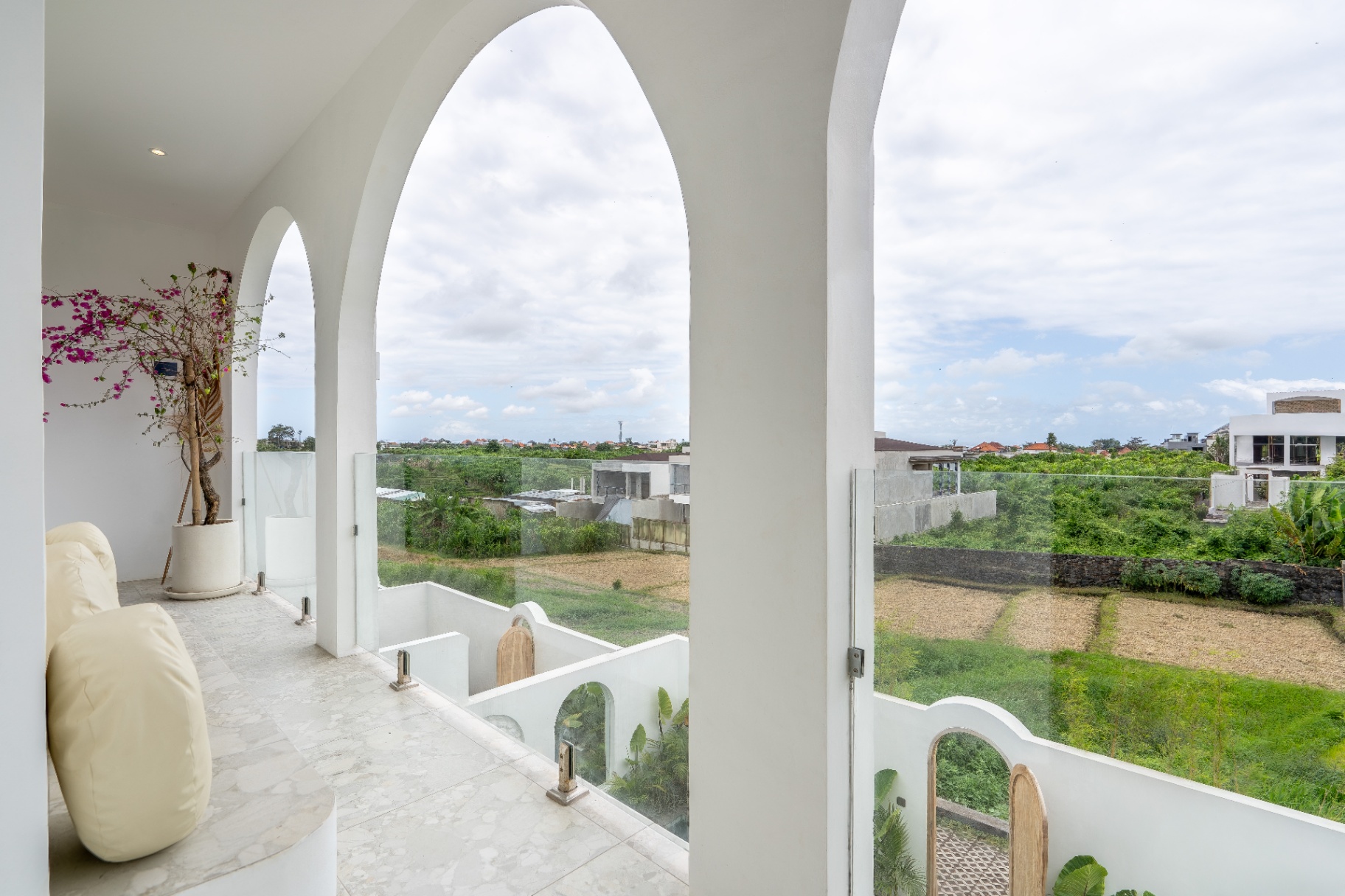 Villa image 2