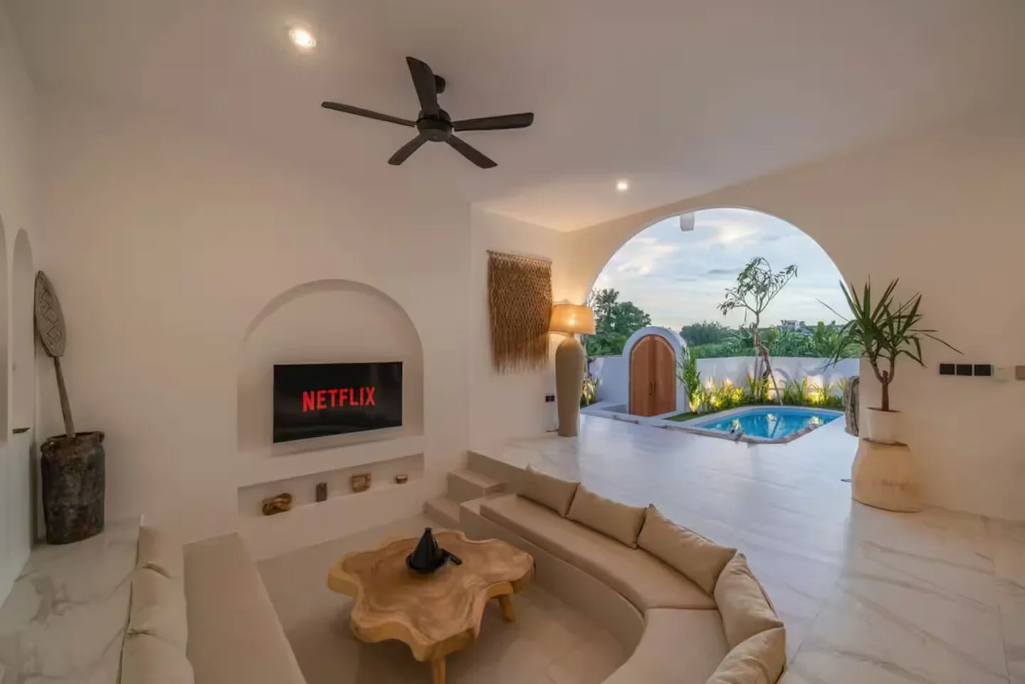 Villa image 2