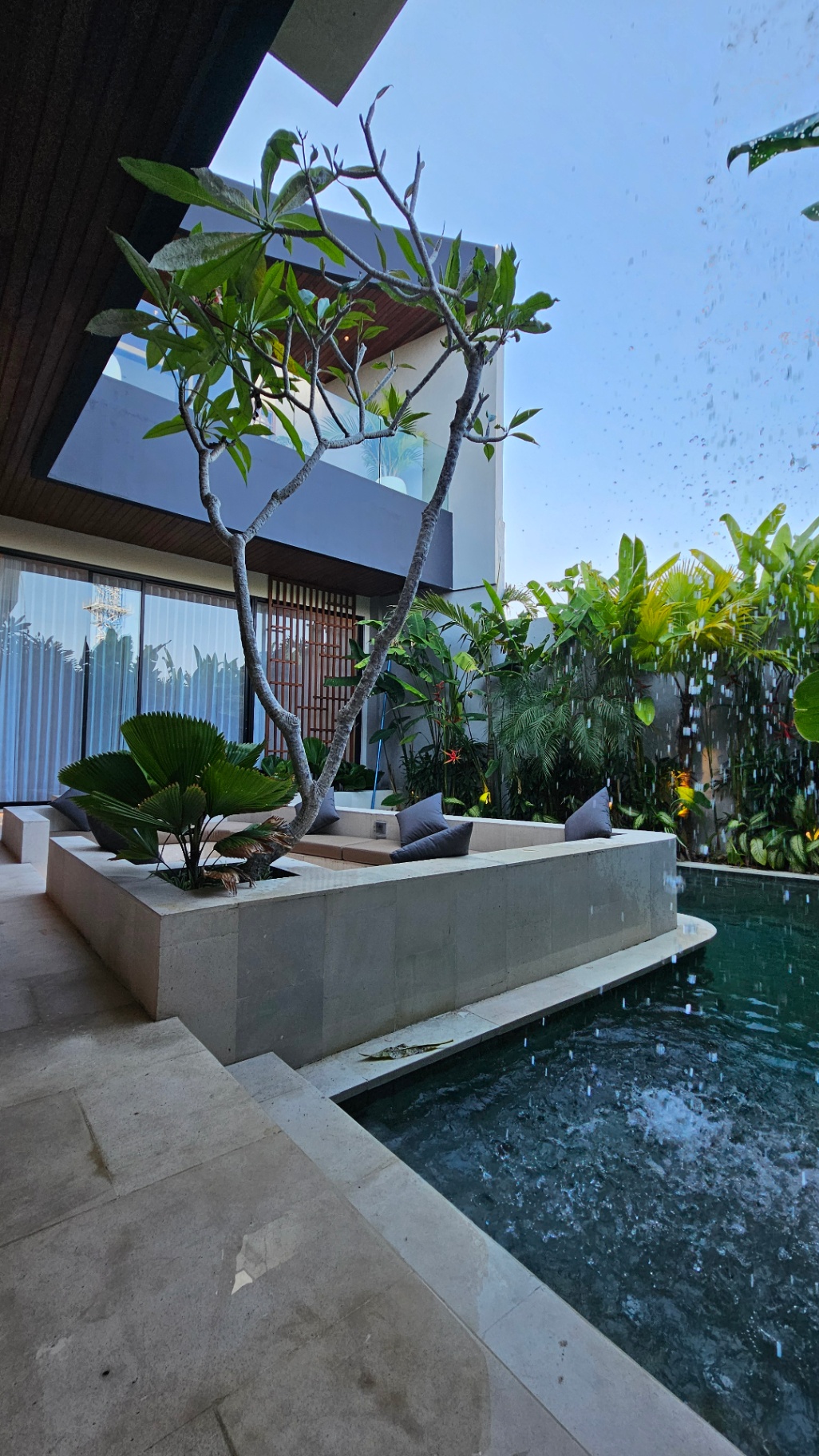 Villa image 2