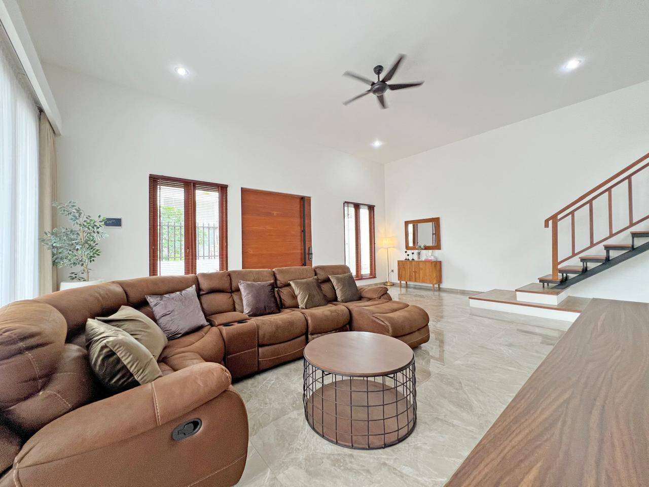 Villa image 3