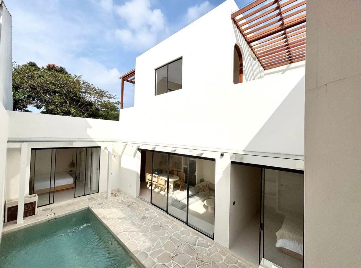 Villa image 1