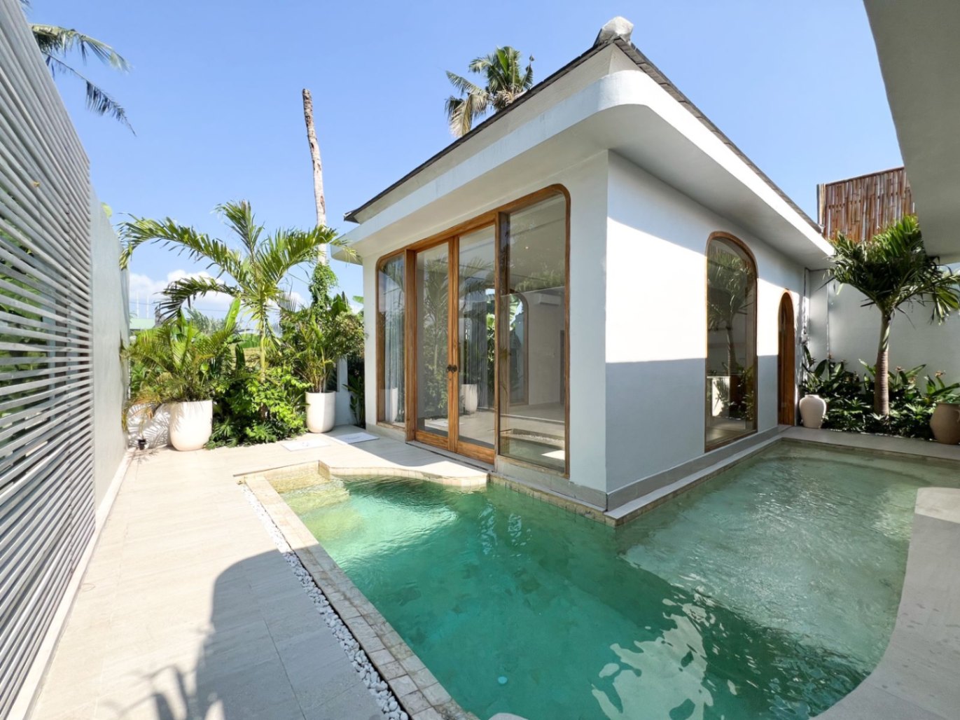 Villa image 2
