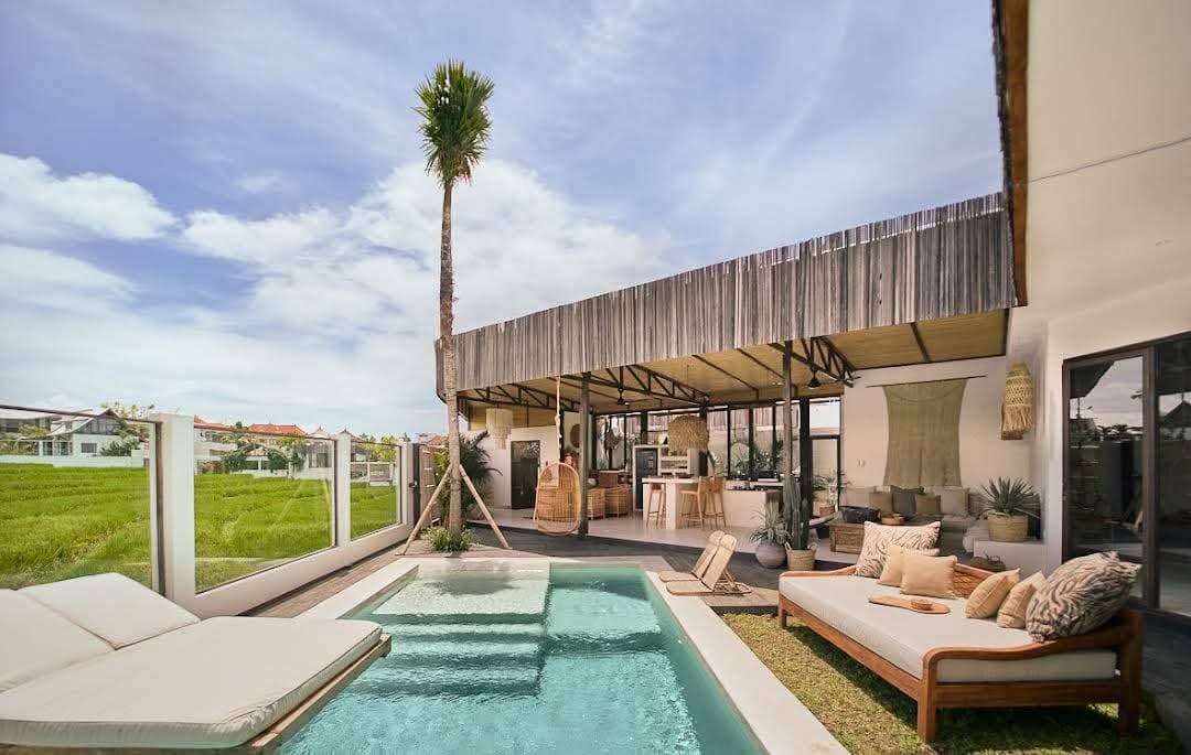 Villa image 1