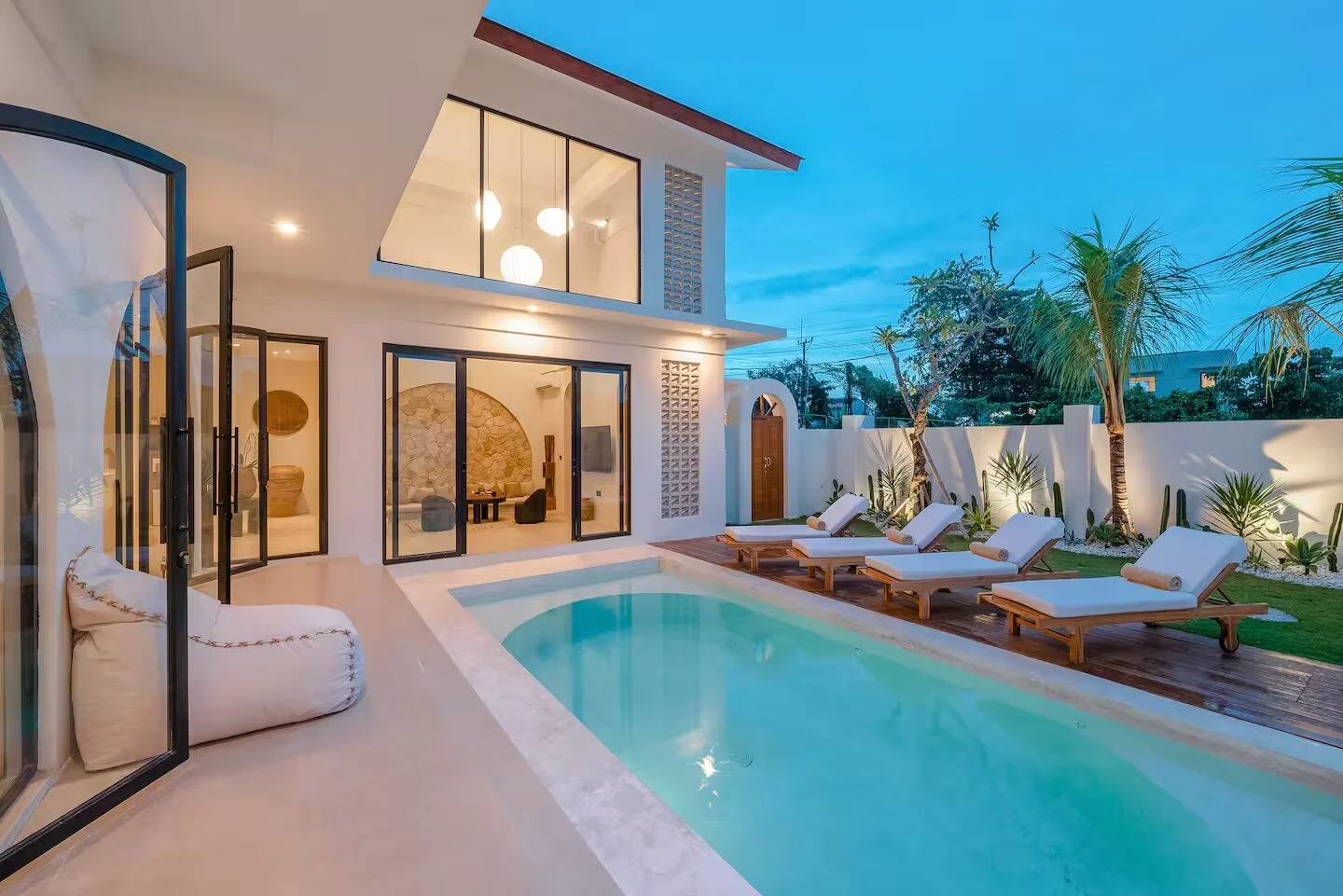 Villa image 1
