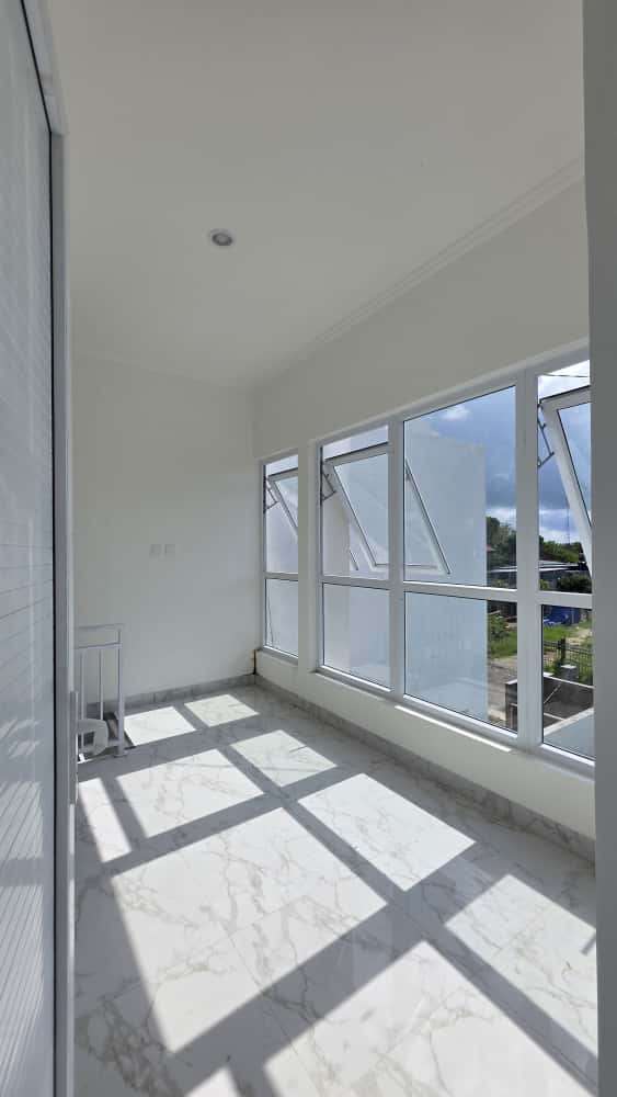 Villa image 2