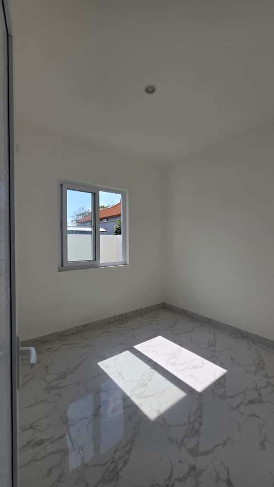 Villa image 3