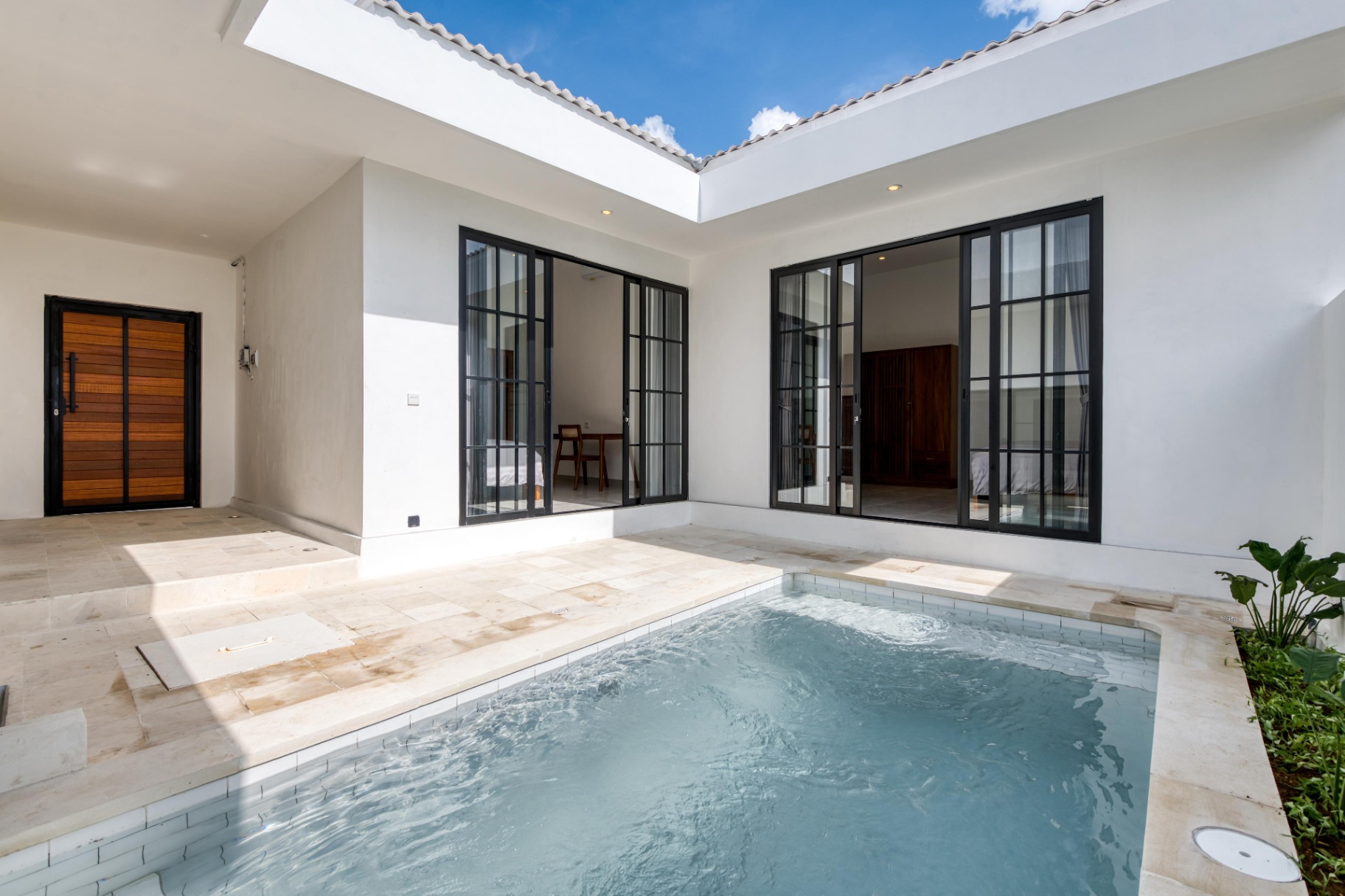 Villa image 2