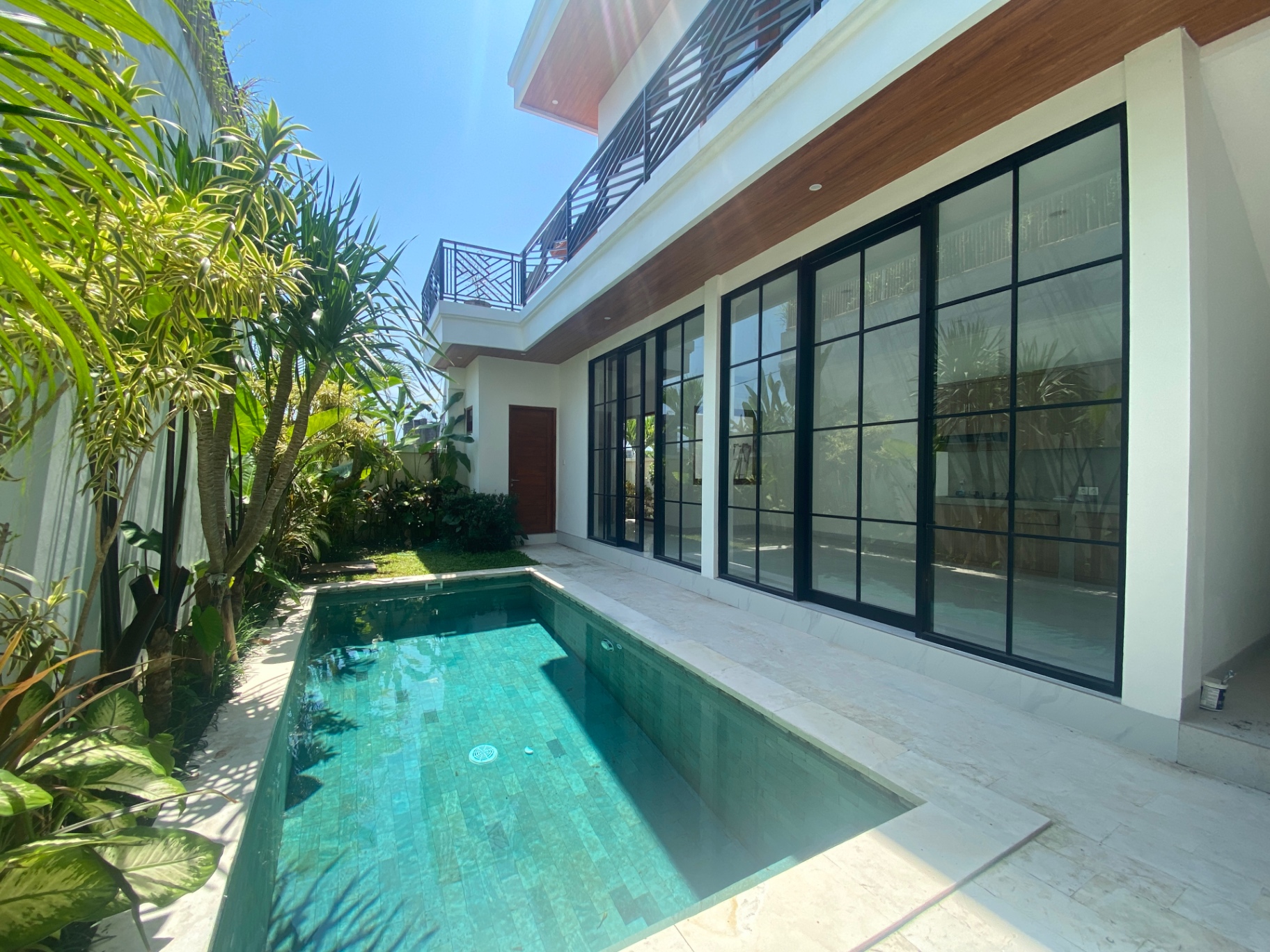 Villa image 1