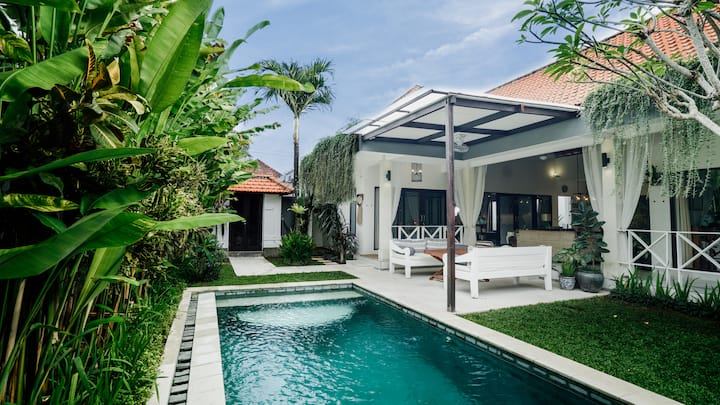 Villa image 1