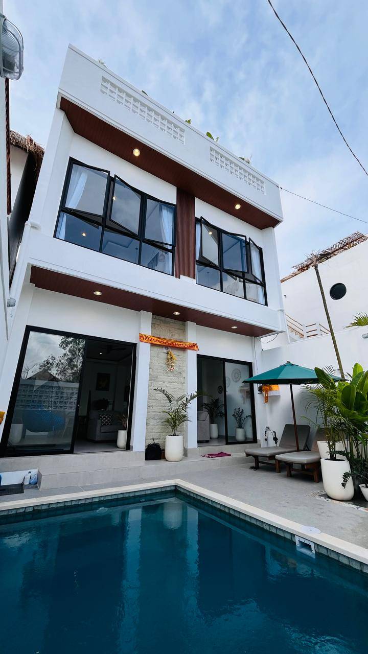 Villa image 1
