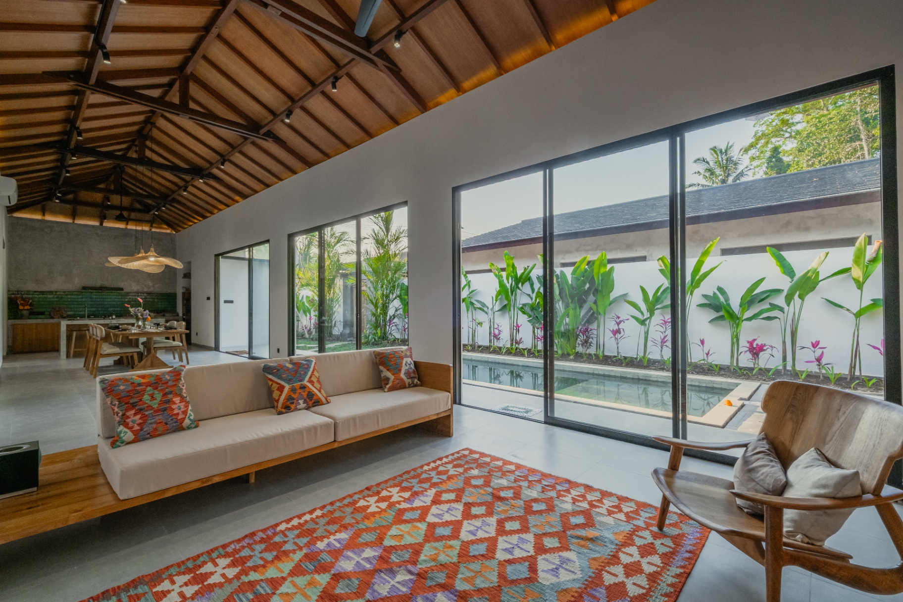 Villa image 3