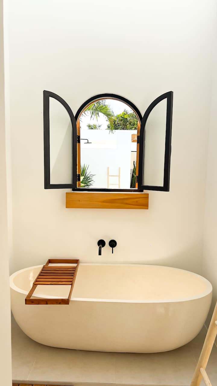 Villa image 2