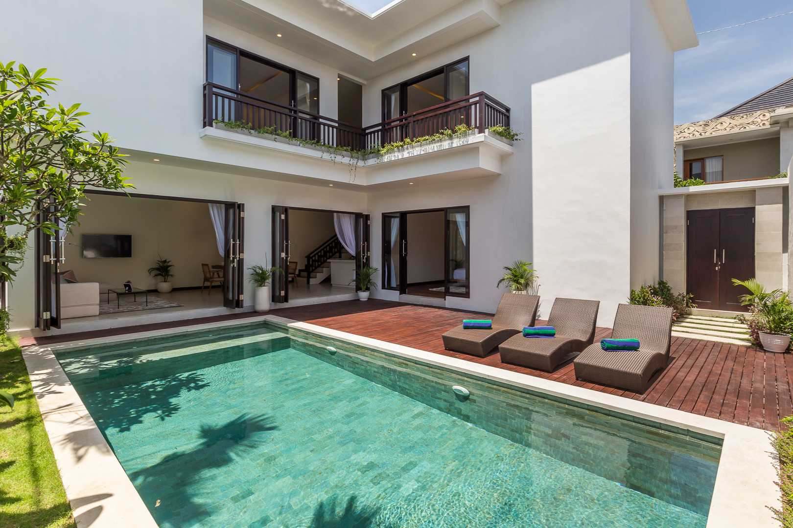 Villa image 1