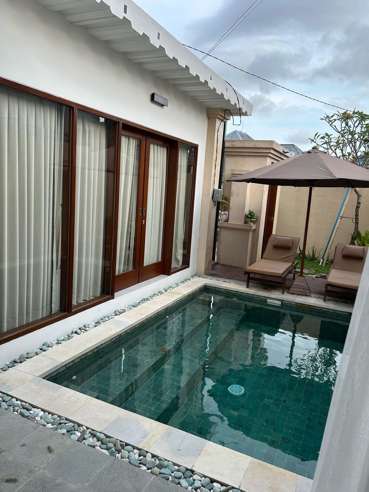 Villa image 1