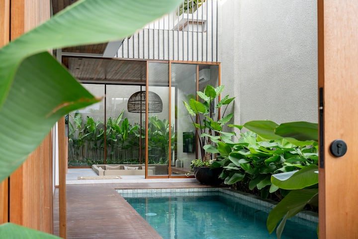 Villa image 1