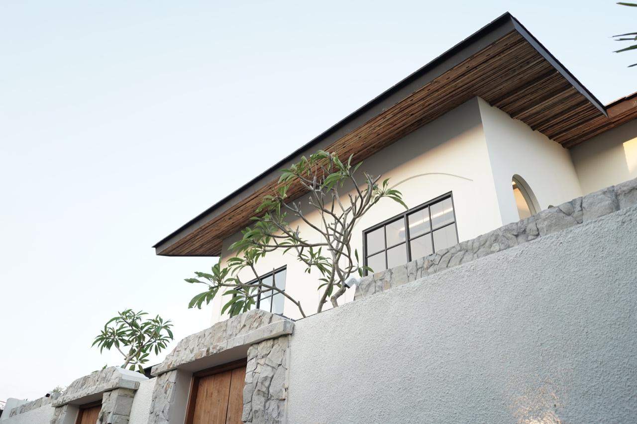 Villa image 2