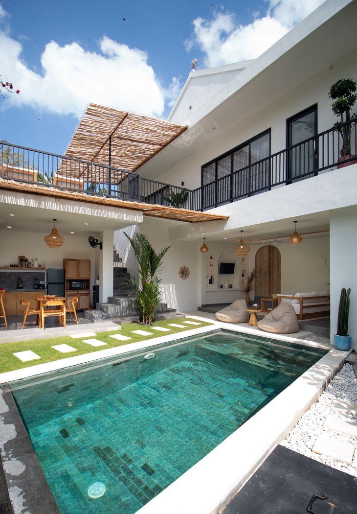 Villa image 2