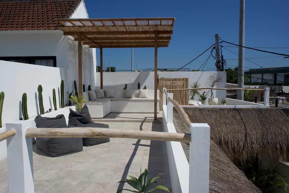 Villa image 2