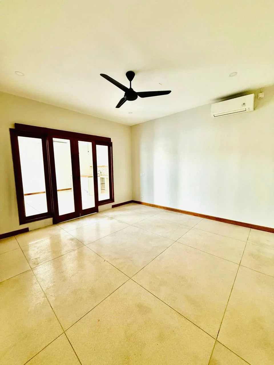 Villa image 3