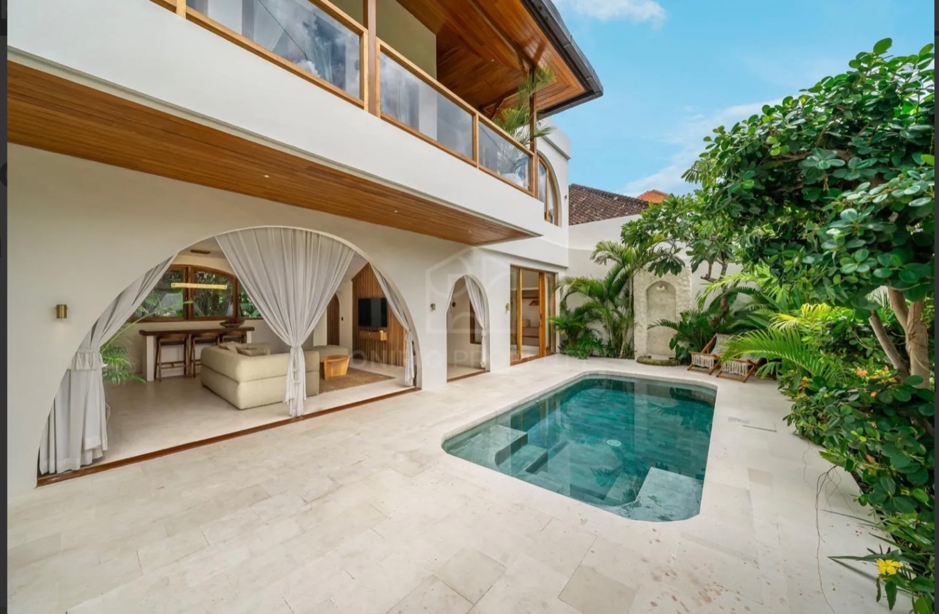 Villa image 1