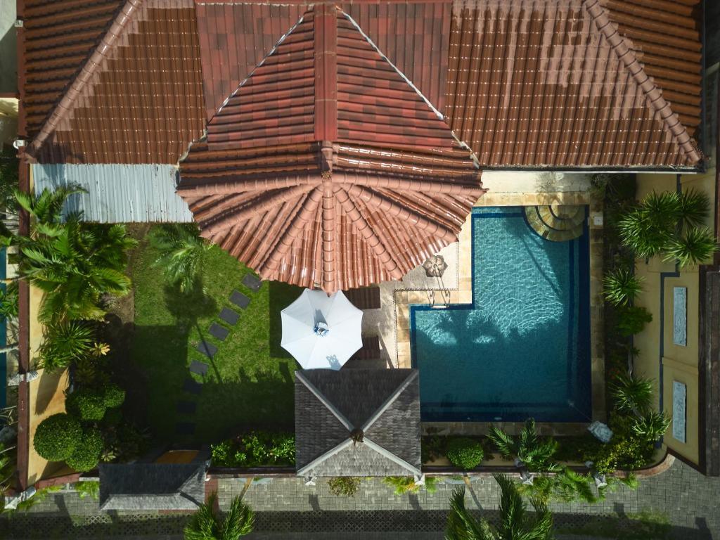 Villa image 1