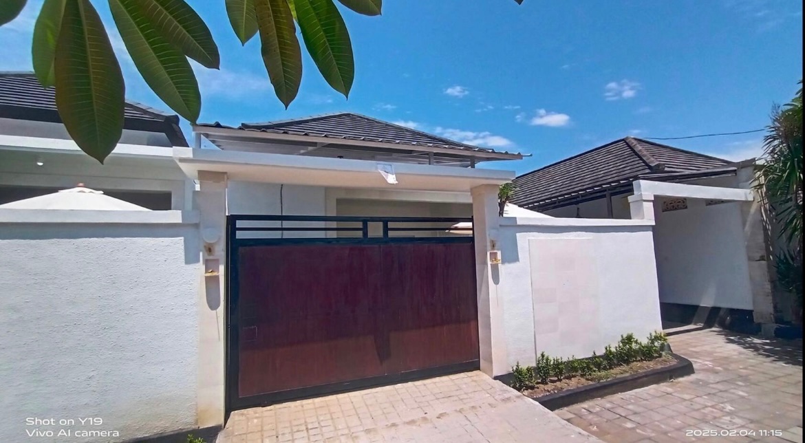 Villa image 1