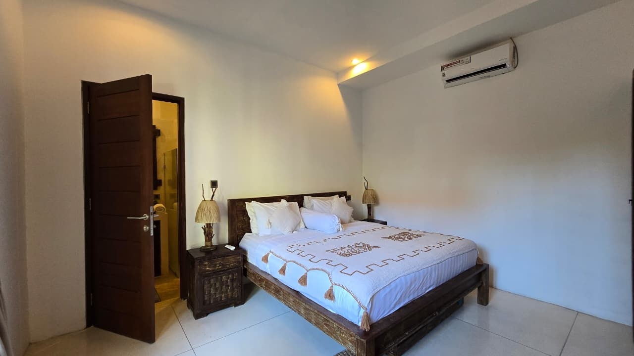 Villa image 2