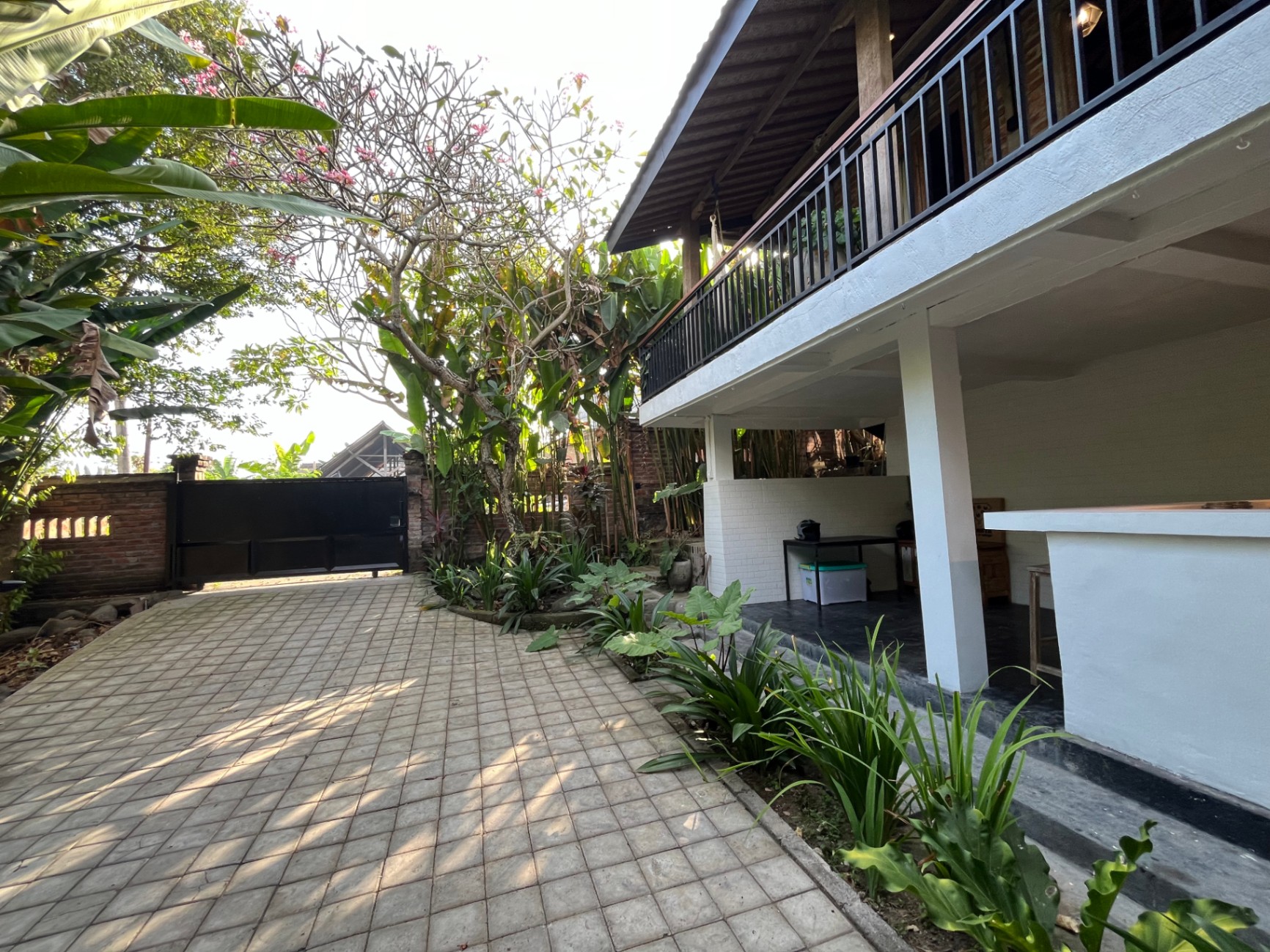 Villa image 2