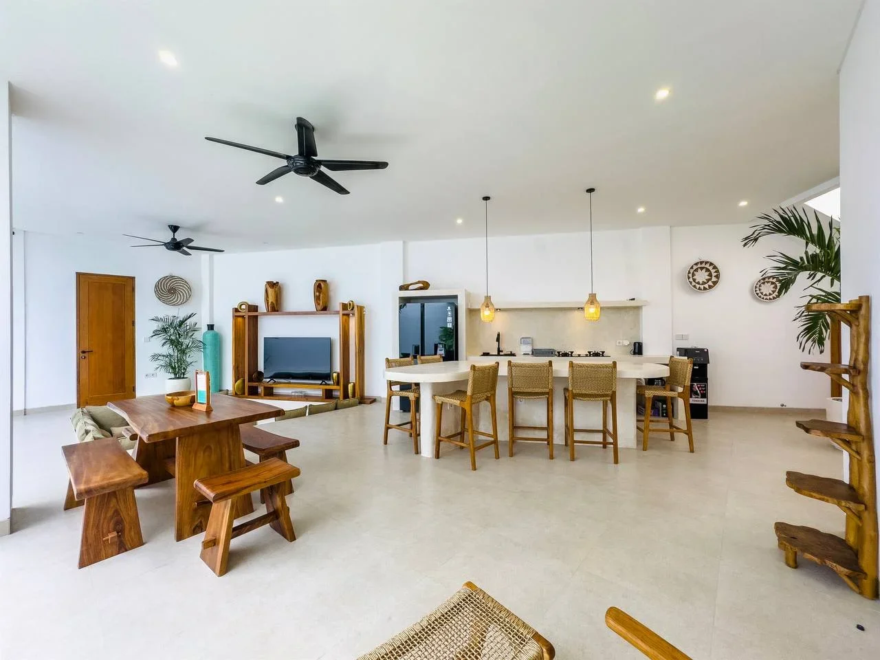 Villa image 3