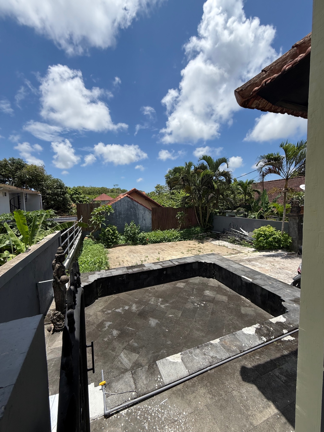 Villa image 1