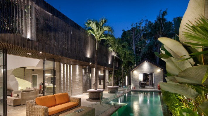 Villa image 1