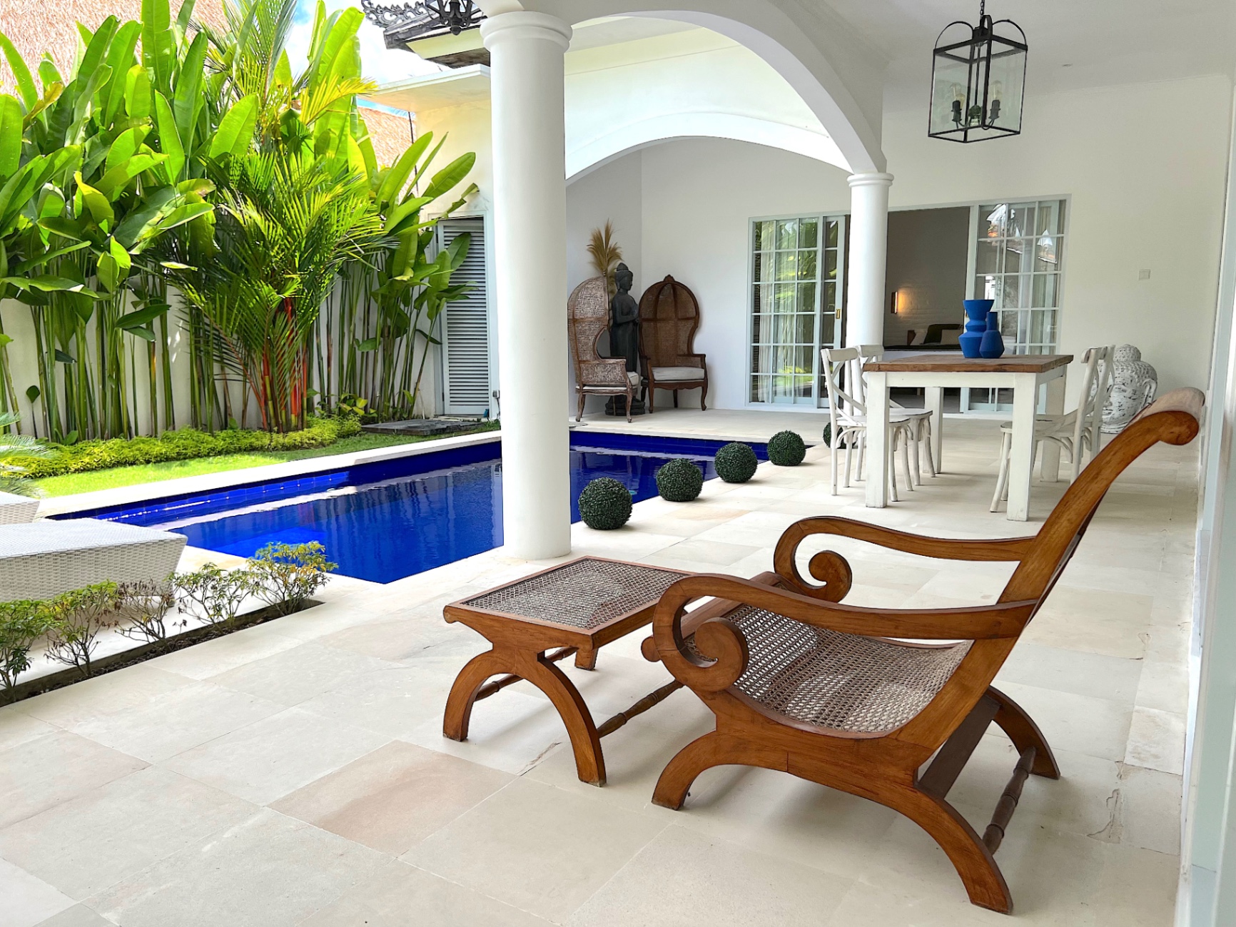 Villa image 1