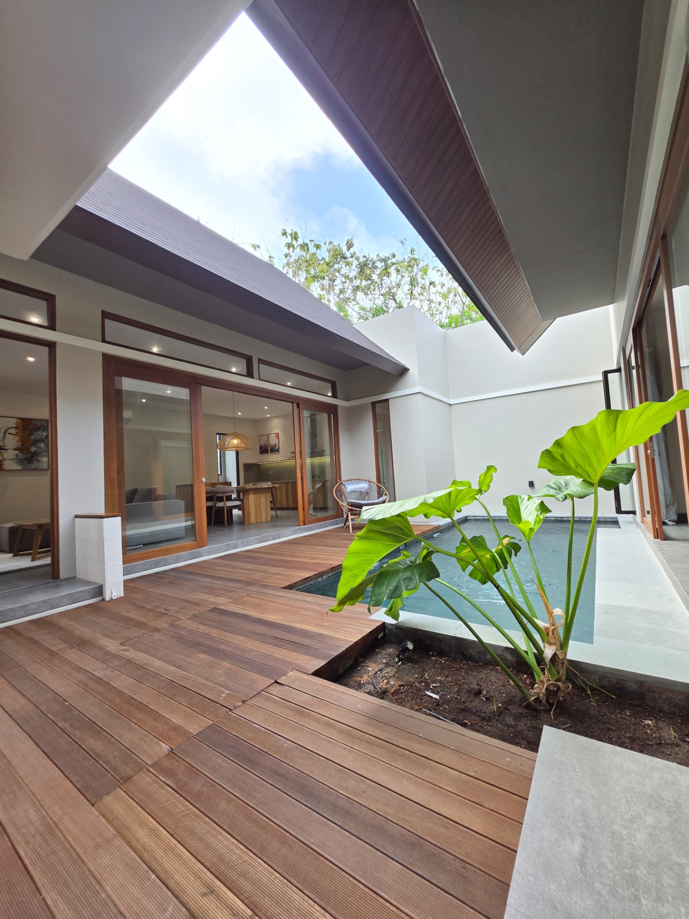 Villa image 1