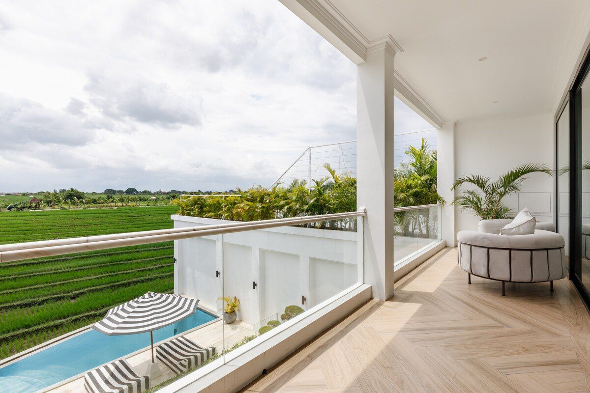 Villa image 2
