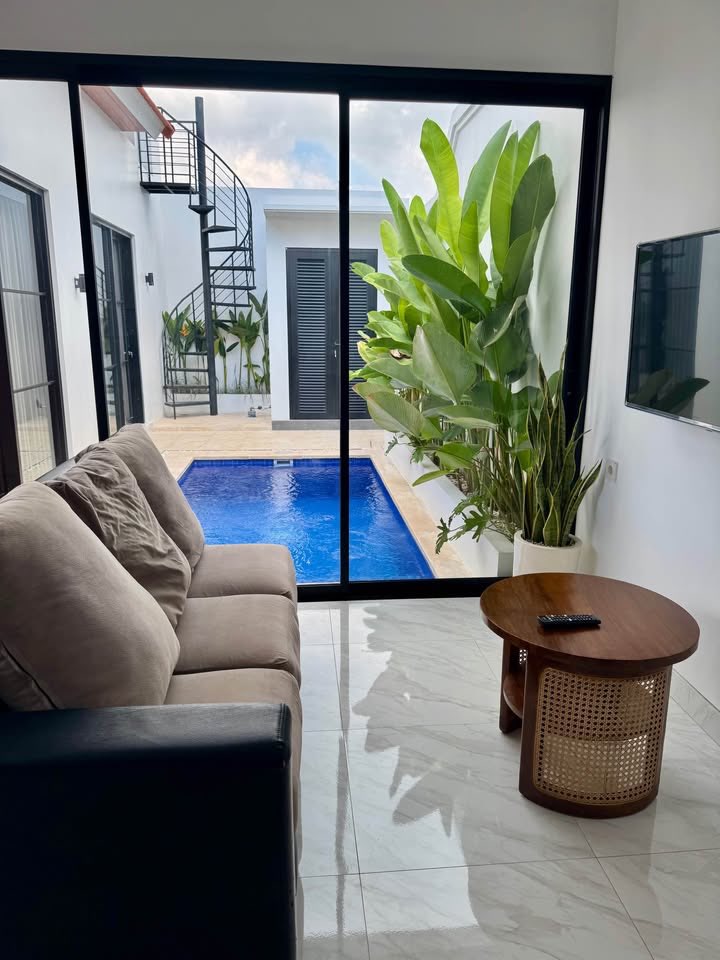 Villa image 2