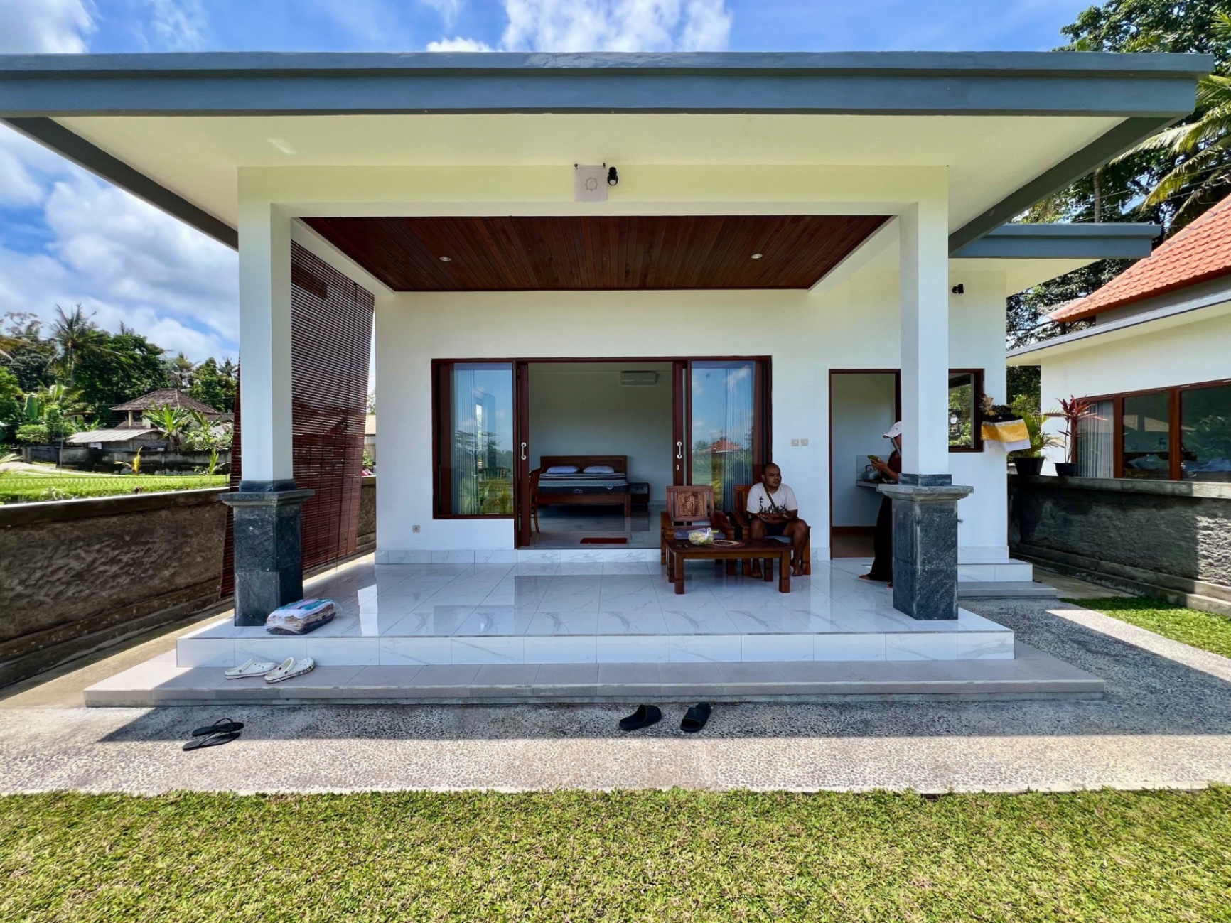 Villa image 1