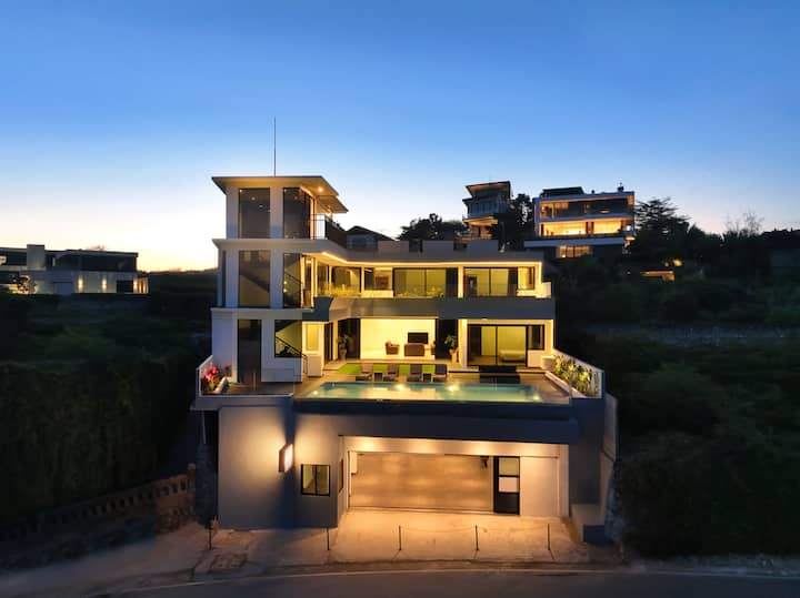 Villa image 3