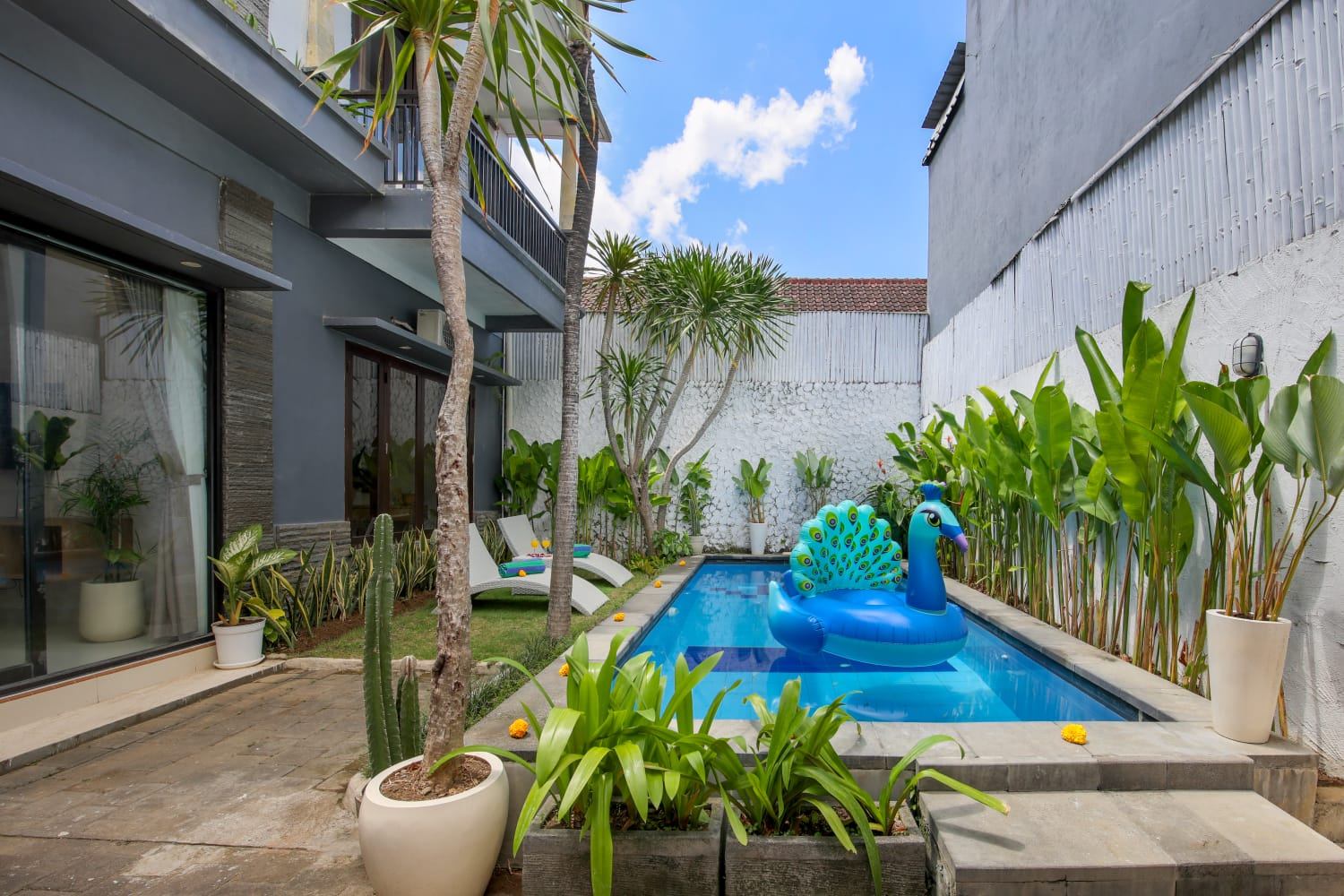 FRESHLY RENOVATED– CHARMING 3BR VILLA IN SEMINYAK  