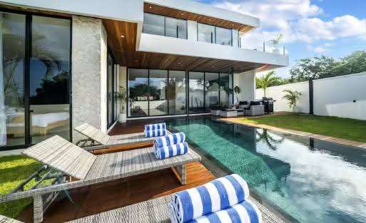 Villa image 3