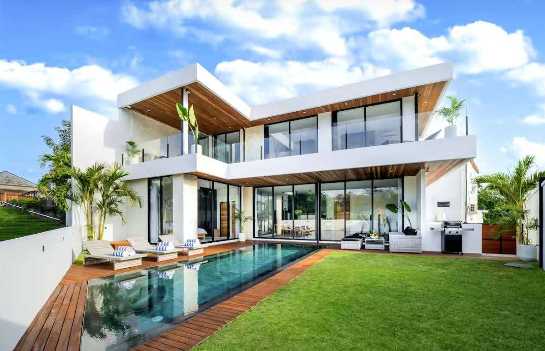 Villa image 1