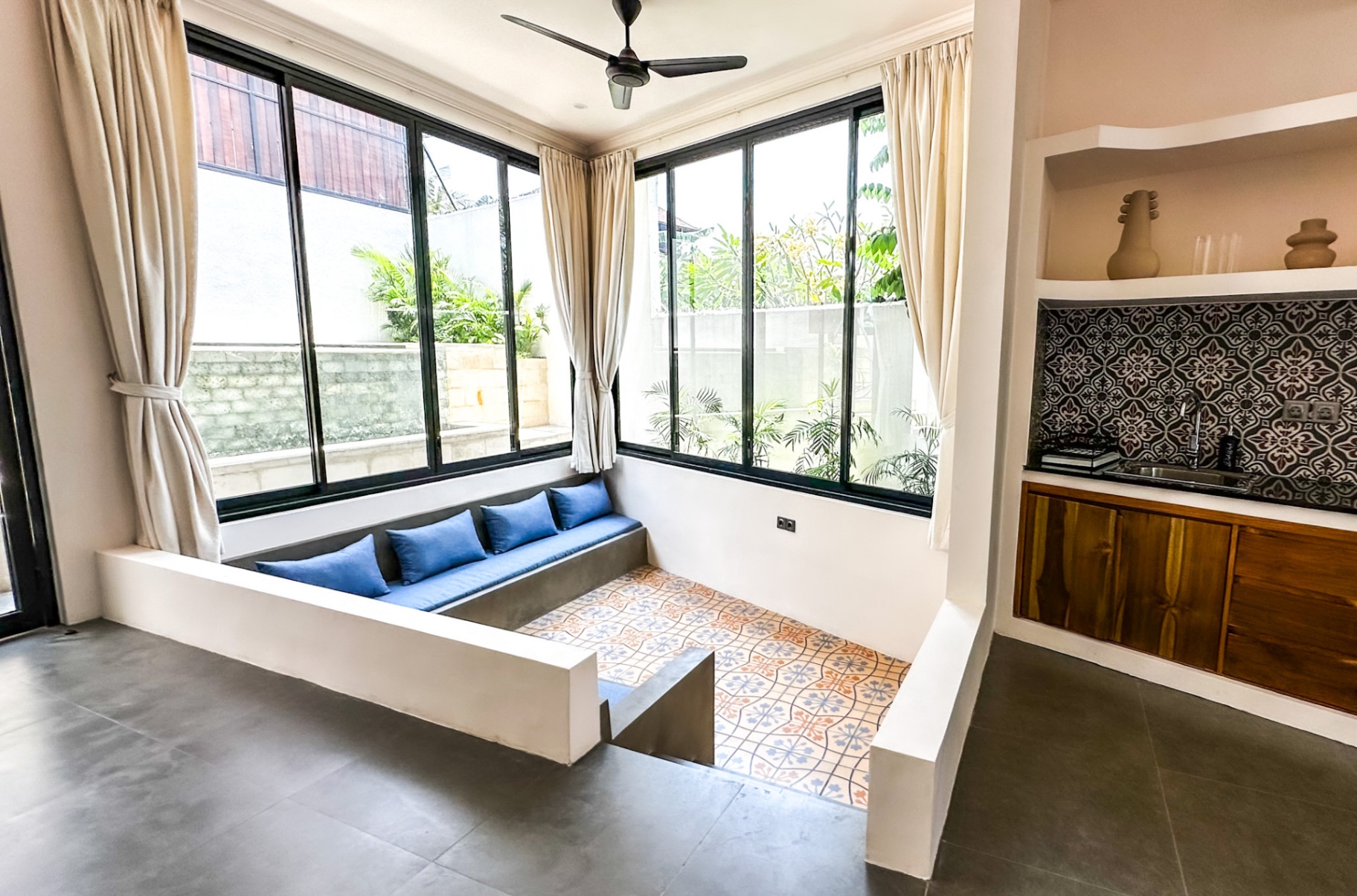 Villa image 1