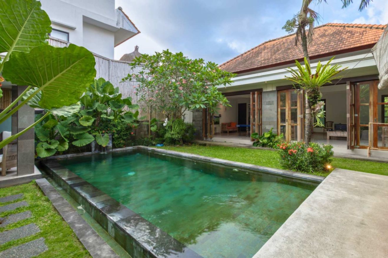 Villa image 1