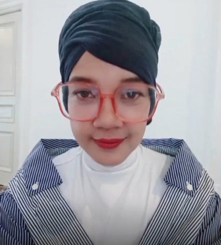 Dwi Ratna Sari S Utami