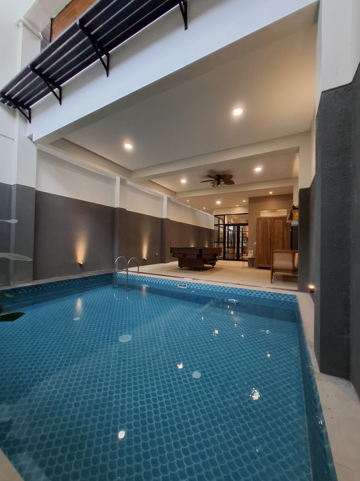 Villa image 1