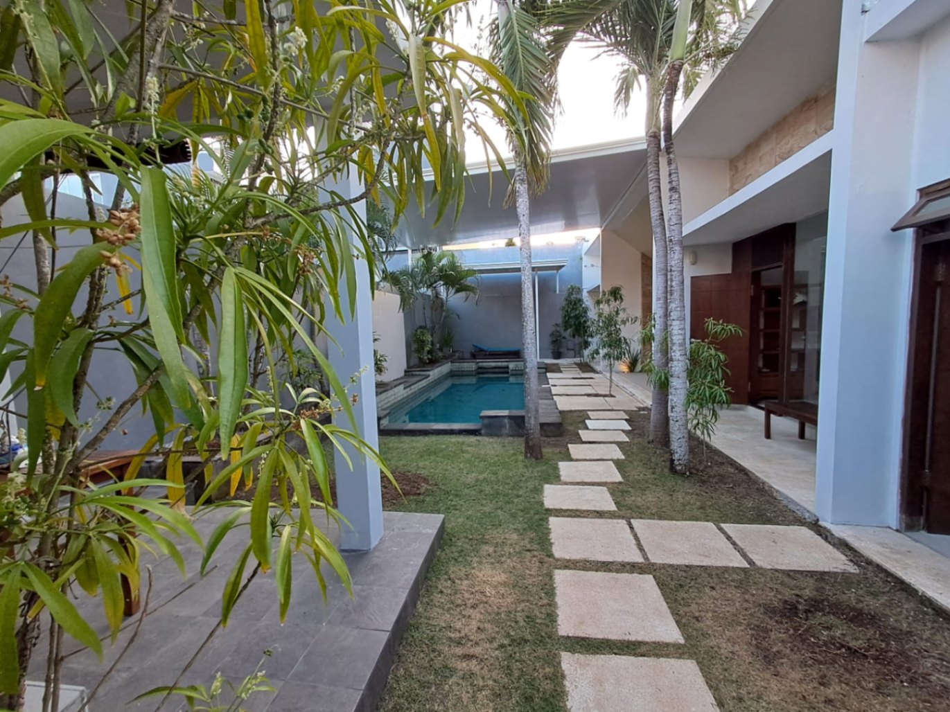 Villa image 2