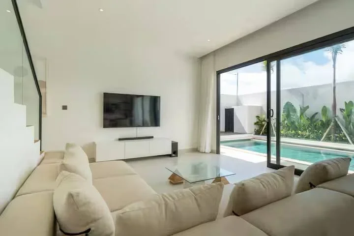 Villa image 2