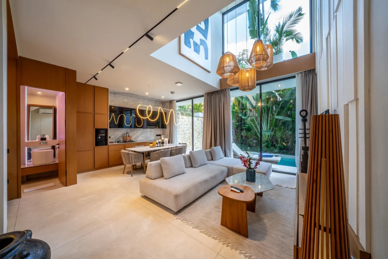 Villa image 2
