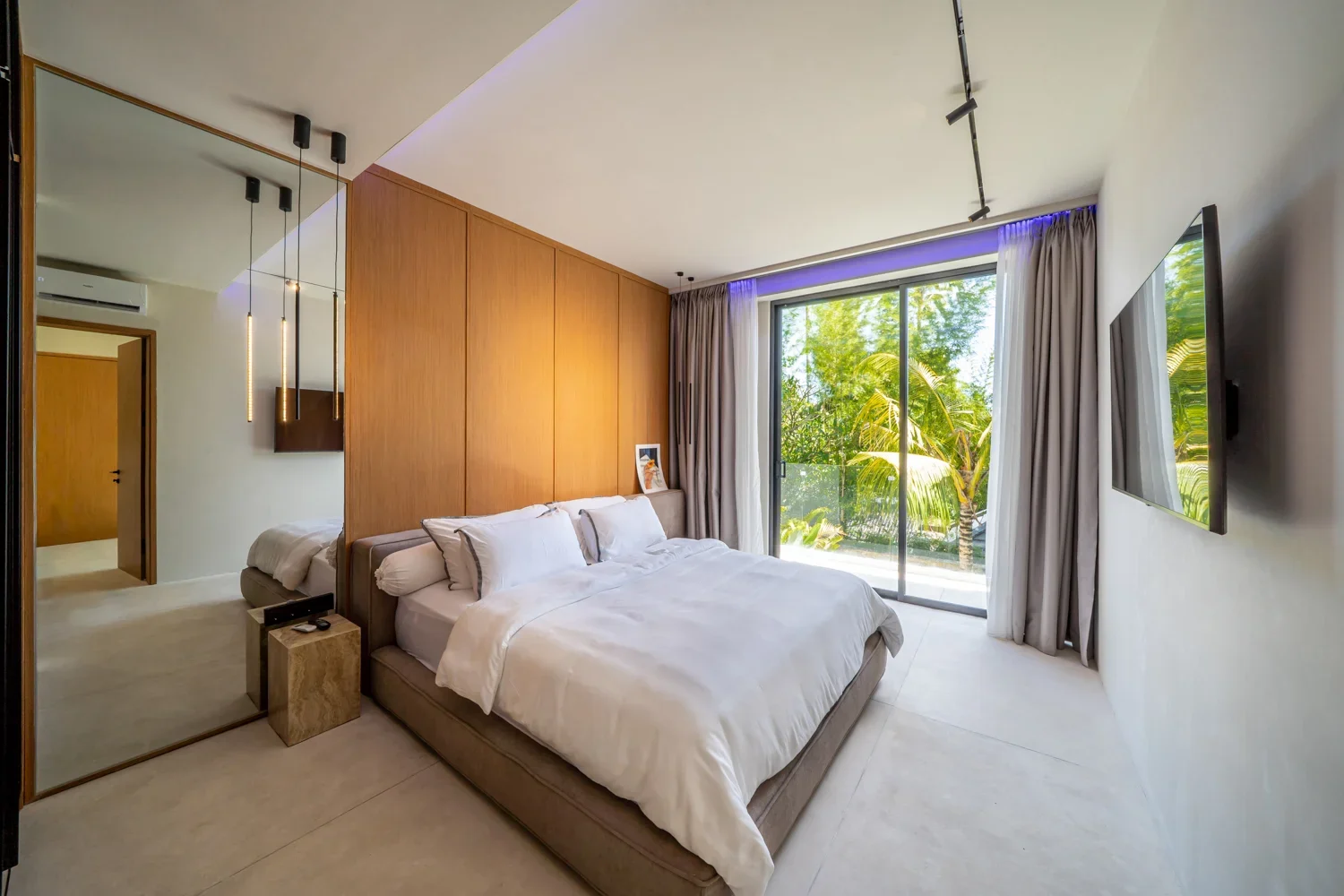 Villa image 3