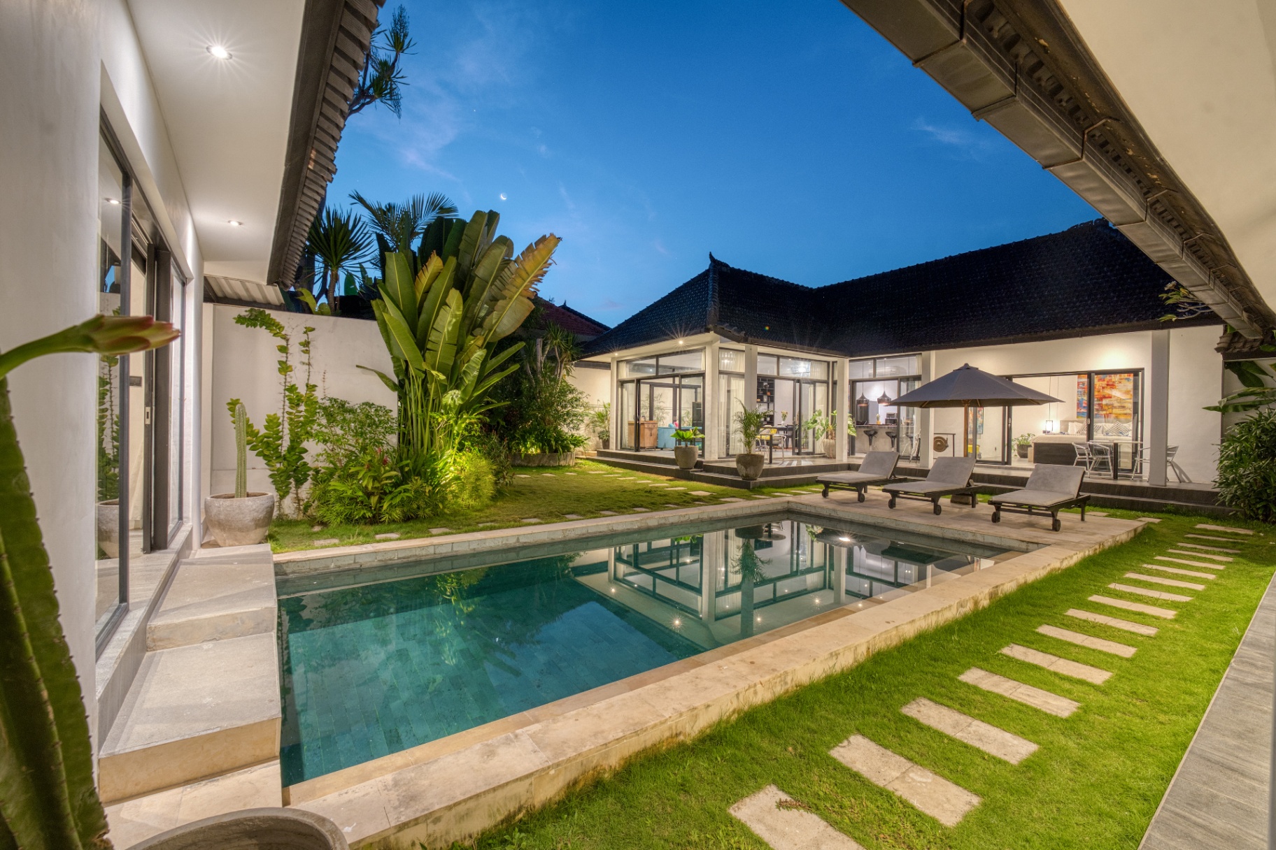 Villa image 3